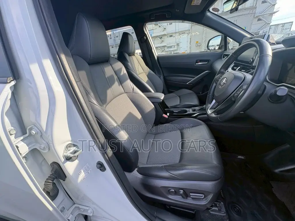 Toyota Corolla Cross 2022 Pearl