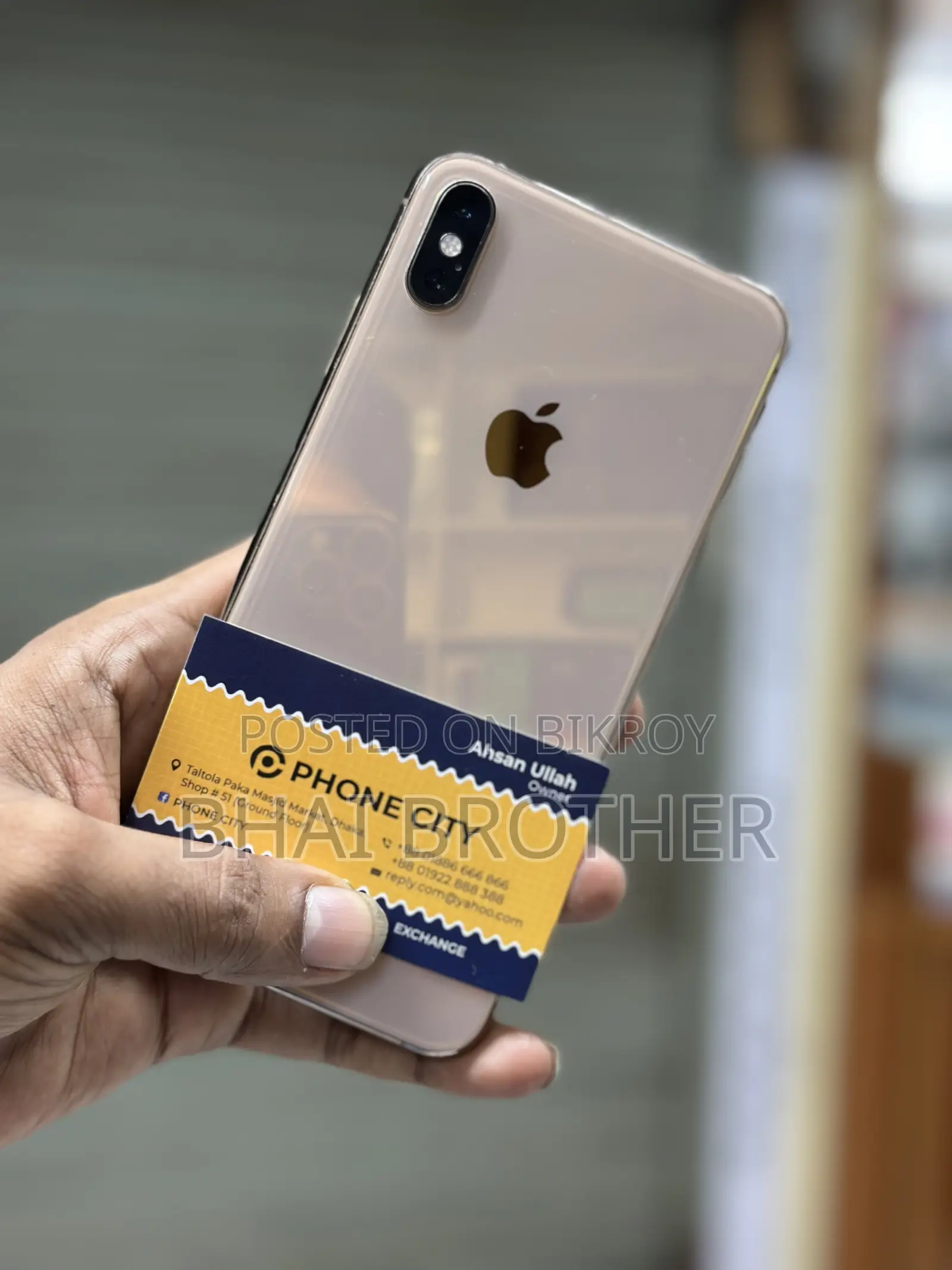 Apple iPhone XS Max 64 GB Gold