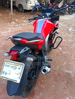 Yamaha Fazer V2 2020 Red