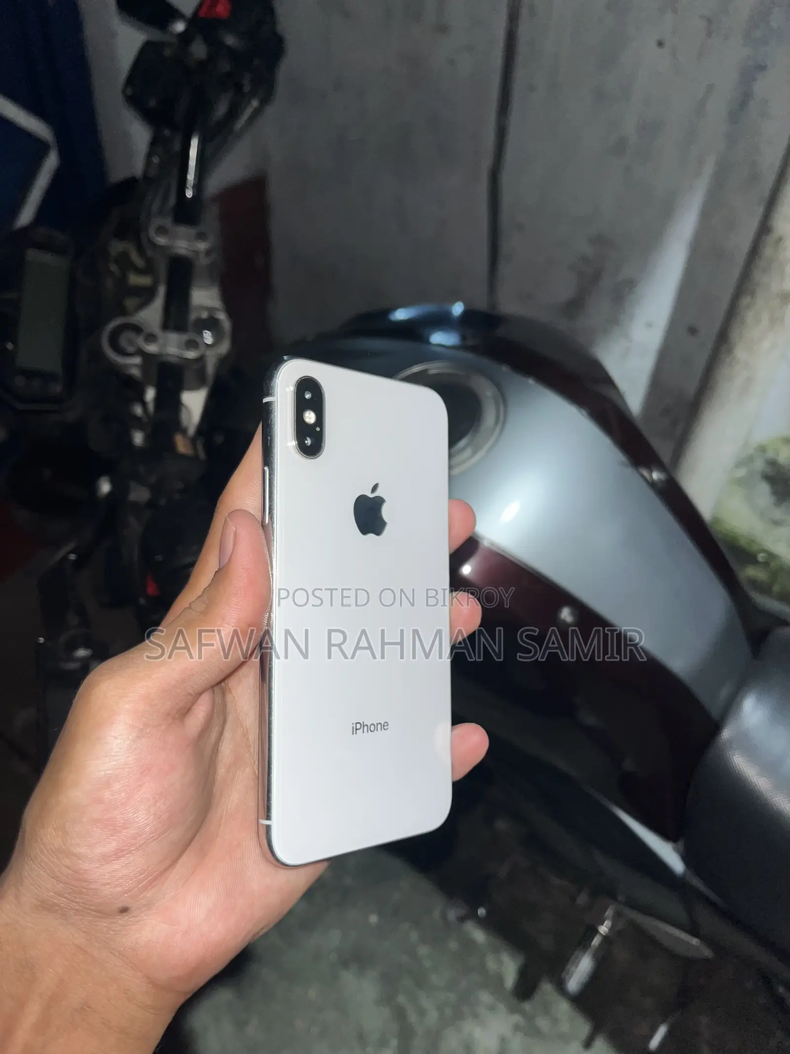 Apple iPhone X 256 GB White