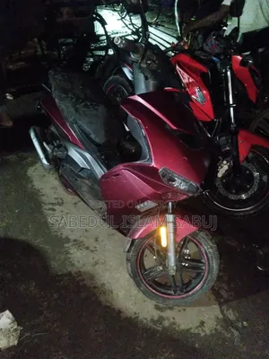 Italjet Dragster 125 ২০১৮ লাল