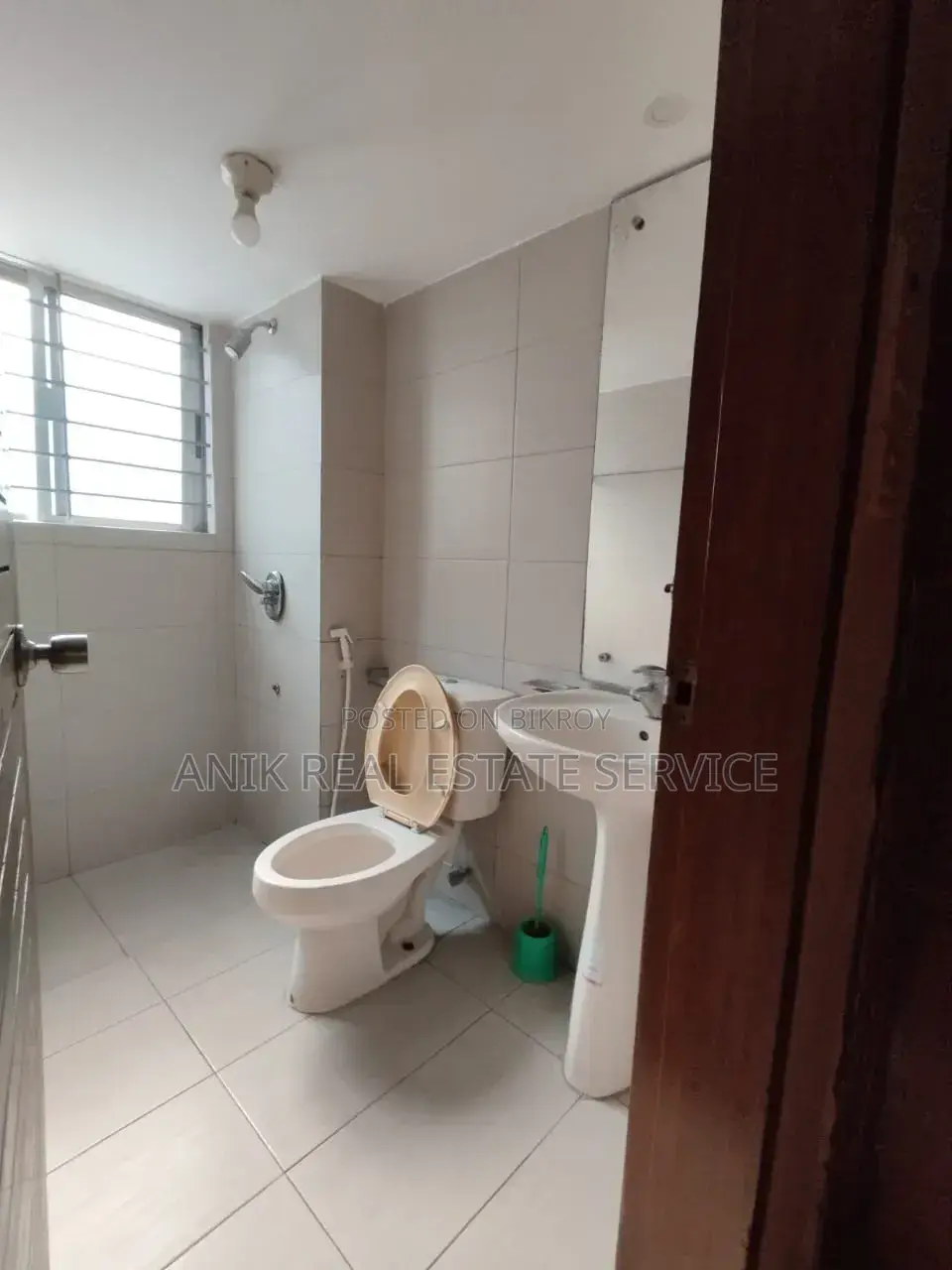 Furnished 3bdrm Apartment in Anik Real Estate, Gulshan for Rent