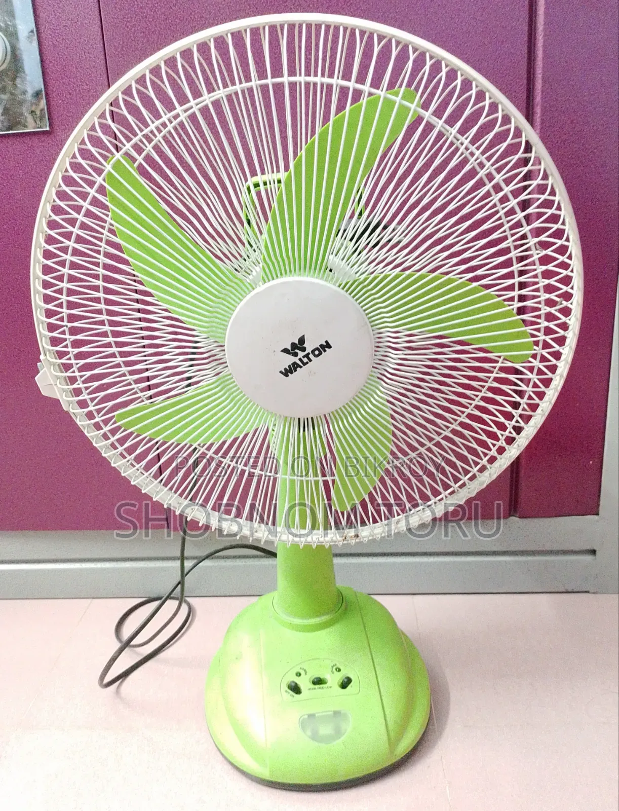 Walton 14" Table Fan