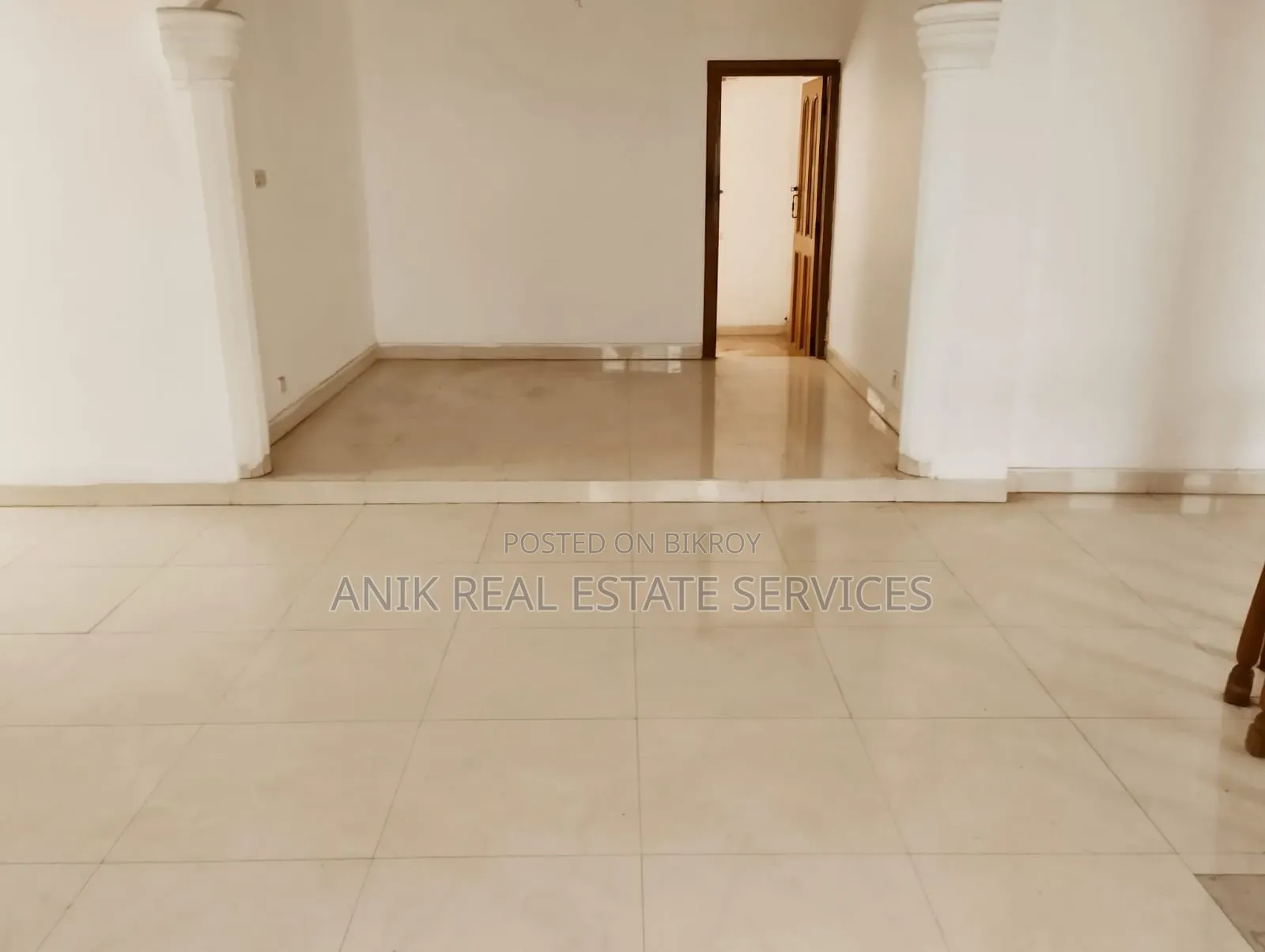 5bdrm House in Anik Real Estate, Gulshan for Rent