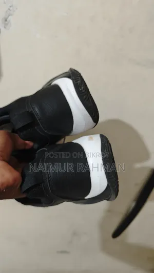 shoes sell