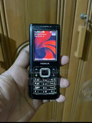 নোকিয়া ৬৫০০ ক্লাসিক ব্ল্যাক