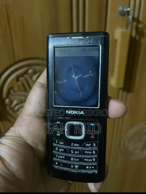নোকিয়া ৬৫০০ ক্লাসিক ব্ল্যাক