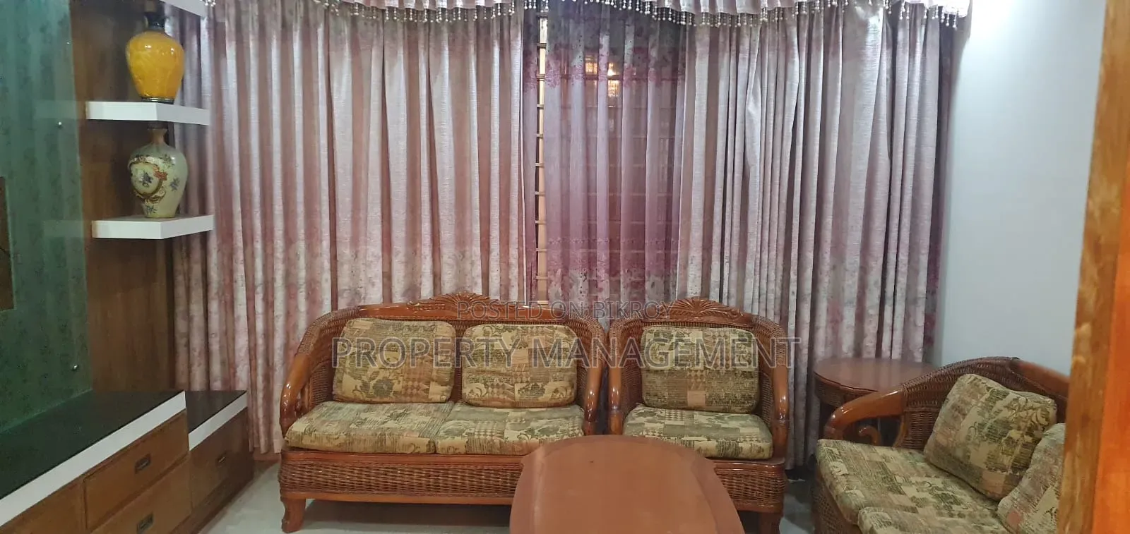 Furnished 4bdrm Apartment in Gulshan for Rent