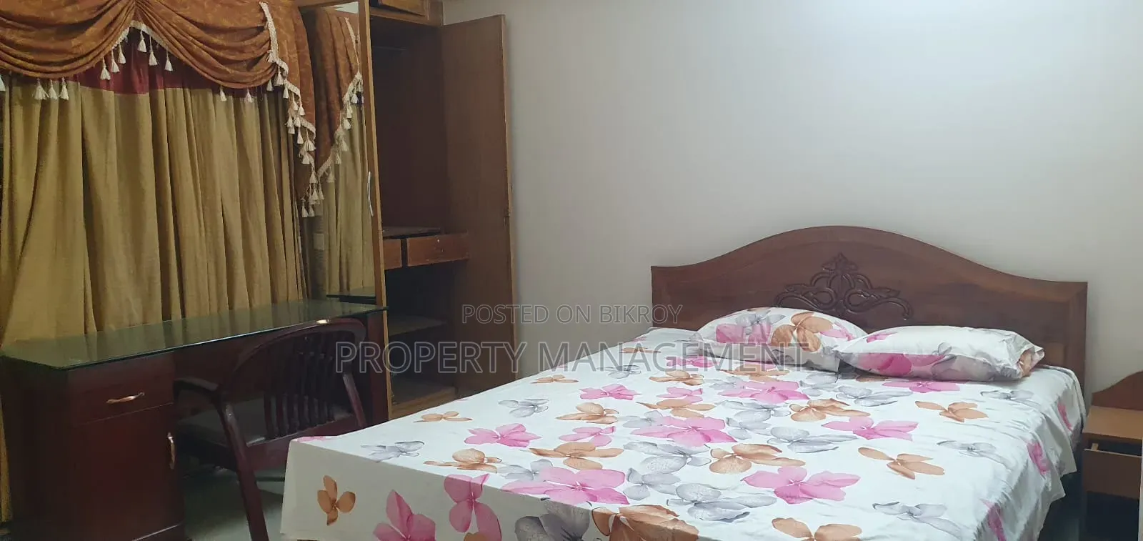 Furnished 4bdrm Apartment in Gulshan for Rent