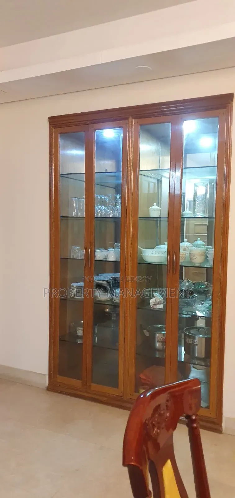 Furnished 4bdrm Apartment in Gulshan for Rent