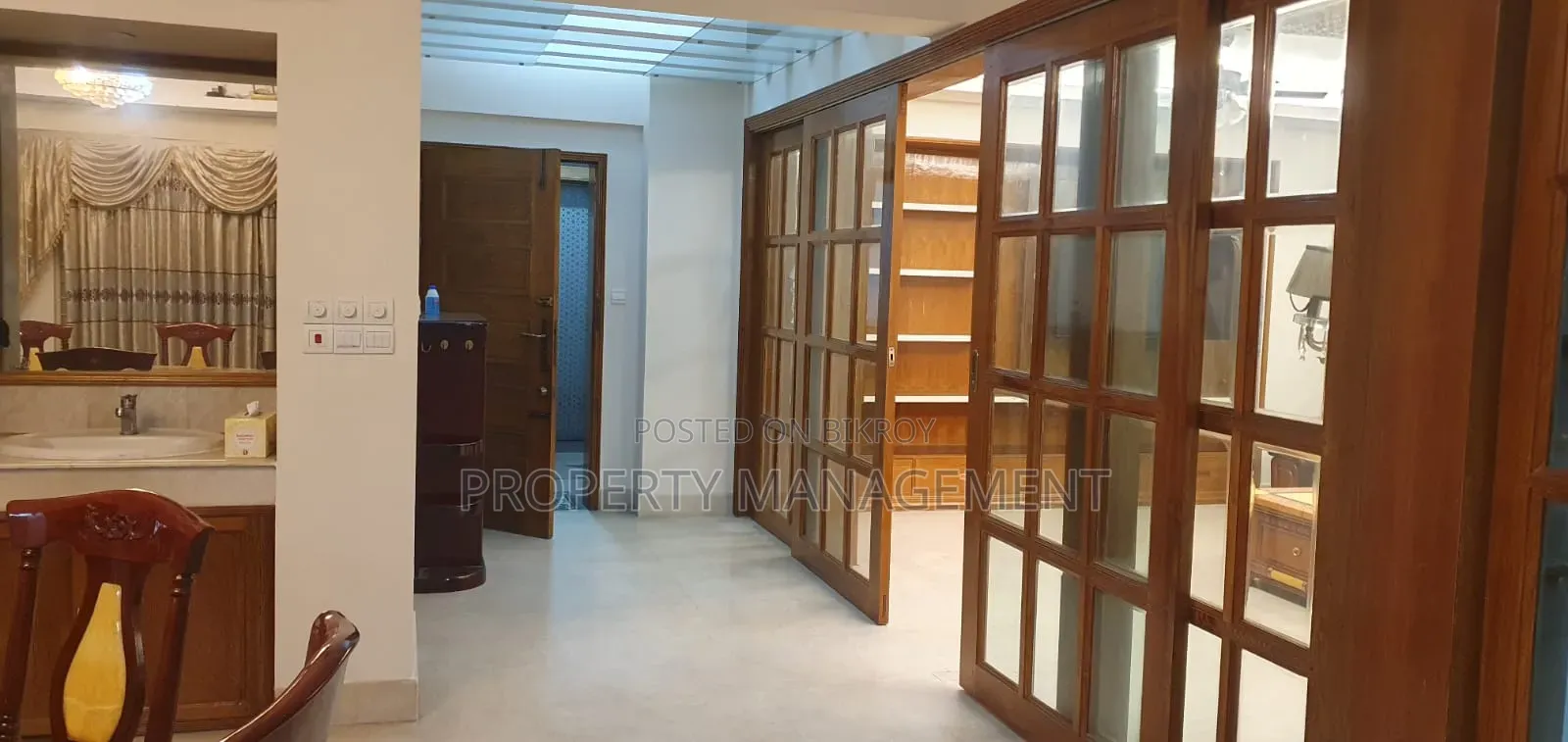 Furnished 4bdrm Apartment in Gulshan for Rent