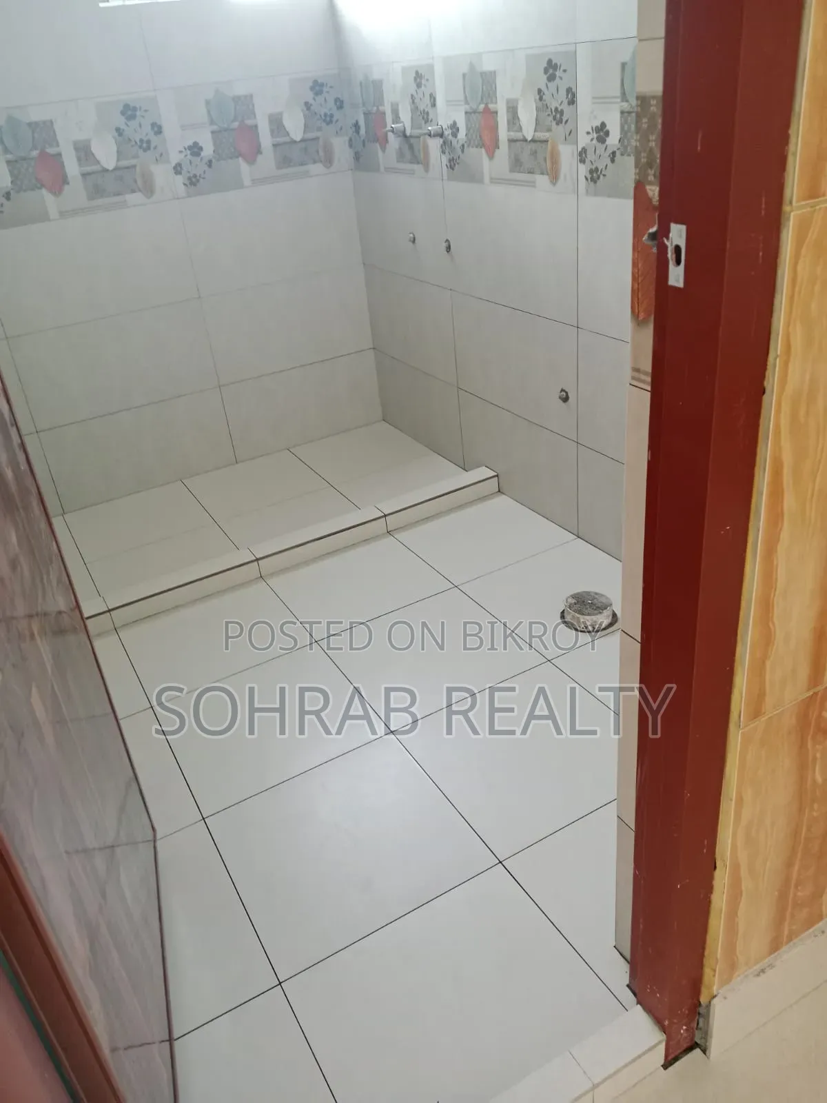 3bdrm Apartment in Sohrab Realty, Uttara for Sale