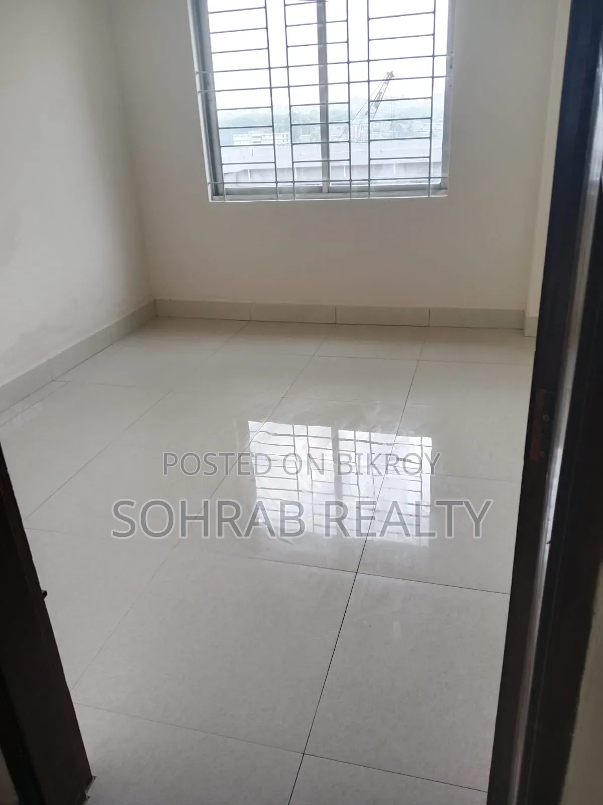 3bdrm Apartment in Sohrab Realty, Uttara for Sale