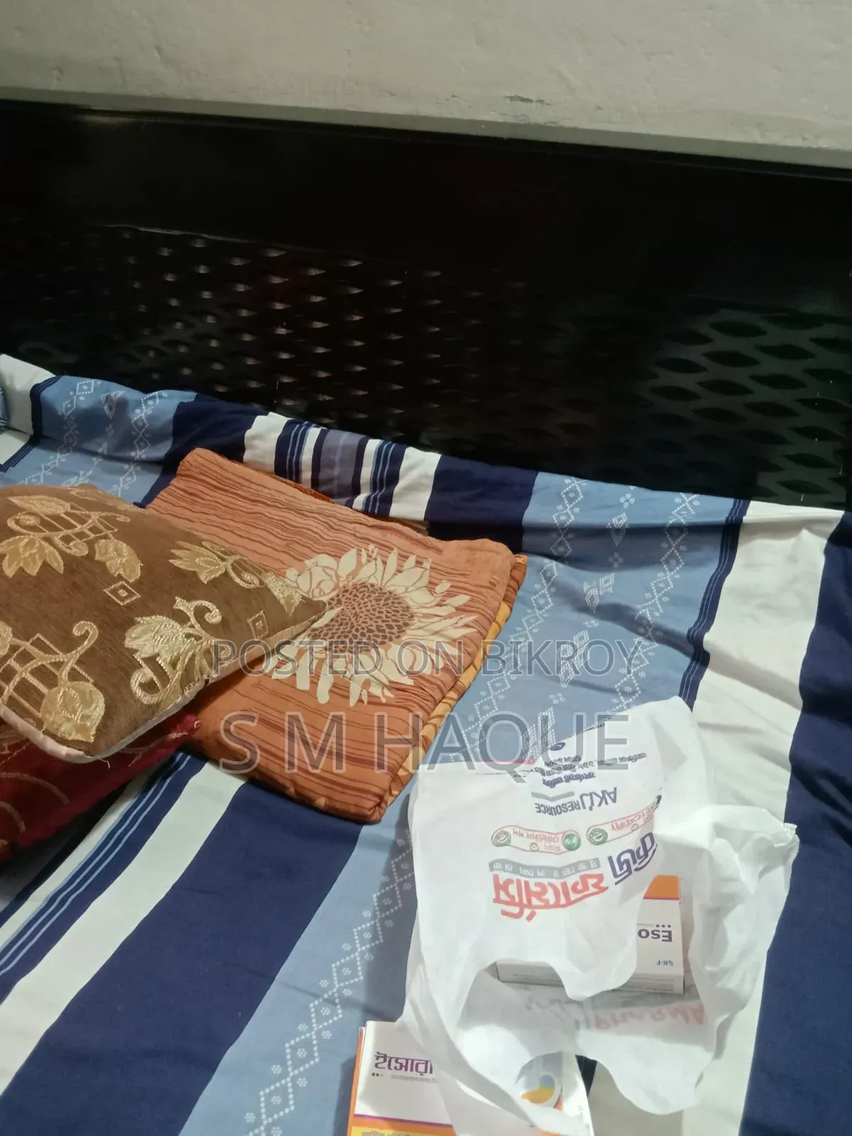 কাঠের খাট(উড কাট)