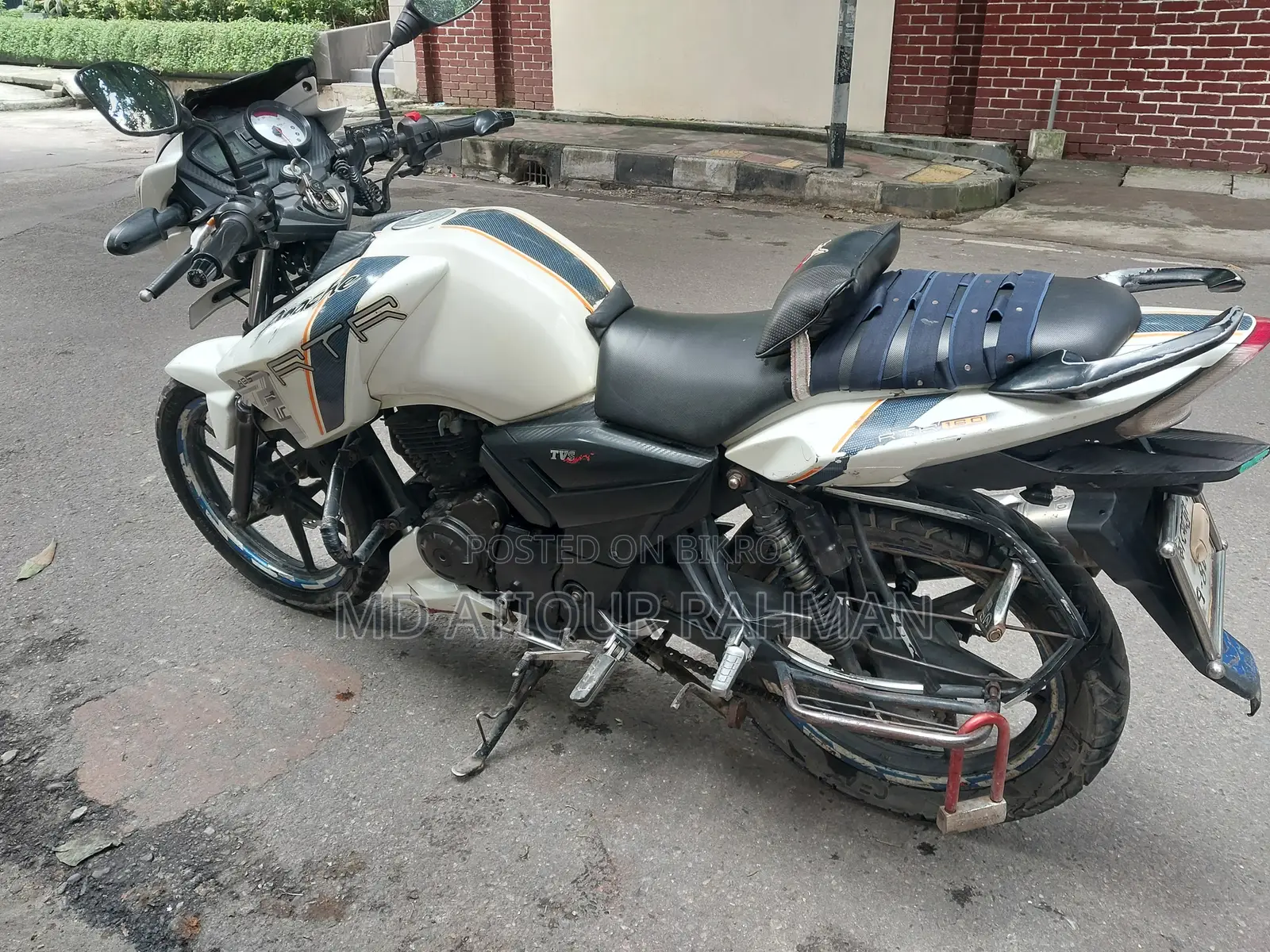 TVS Apache RTR 160 2V 2014 White