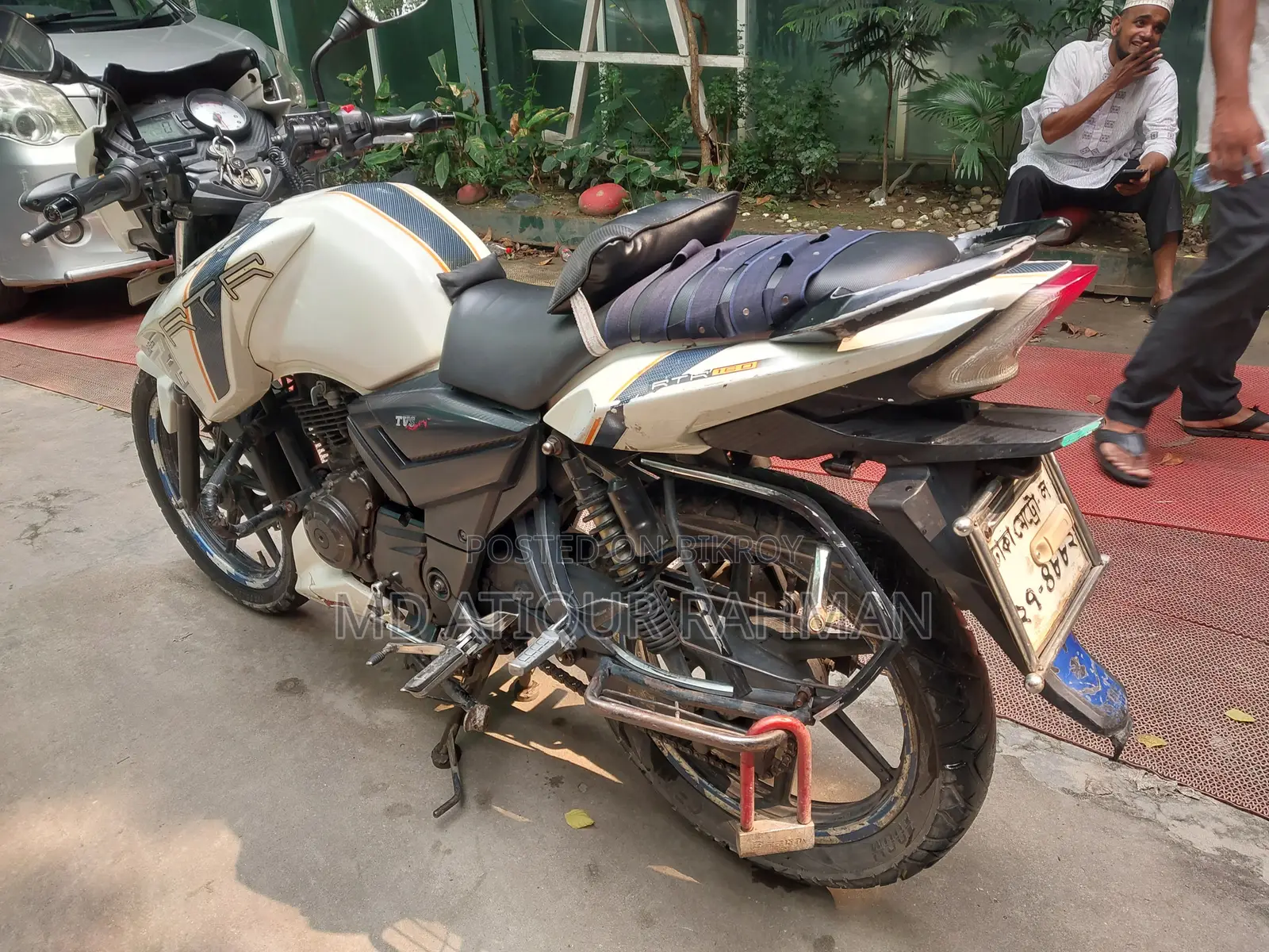 TVS Apache RTR 160 2V 2014 White