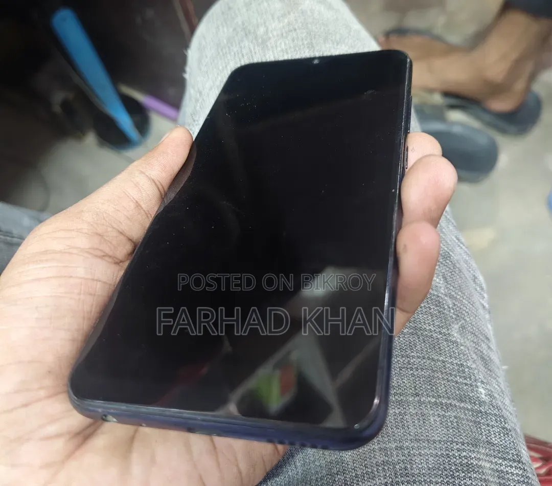ভিভো ওয়াই৯৩ ৩২ জিবি ব্লু