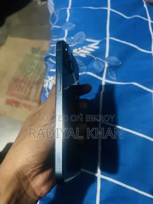 Apple iPhone 13 128 GB Gray