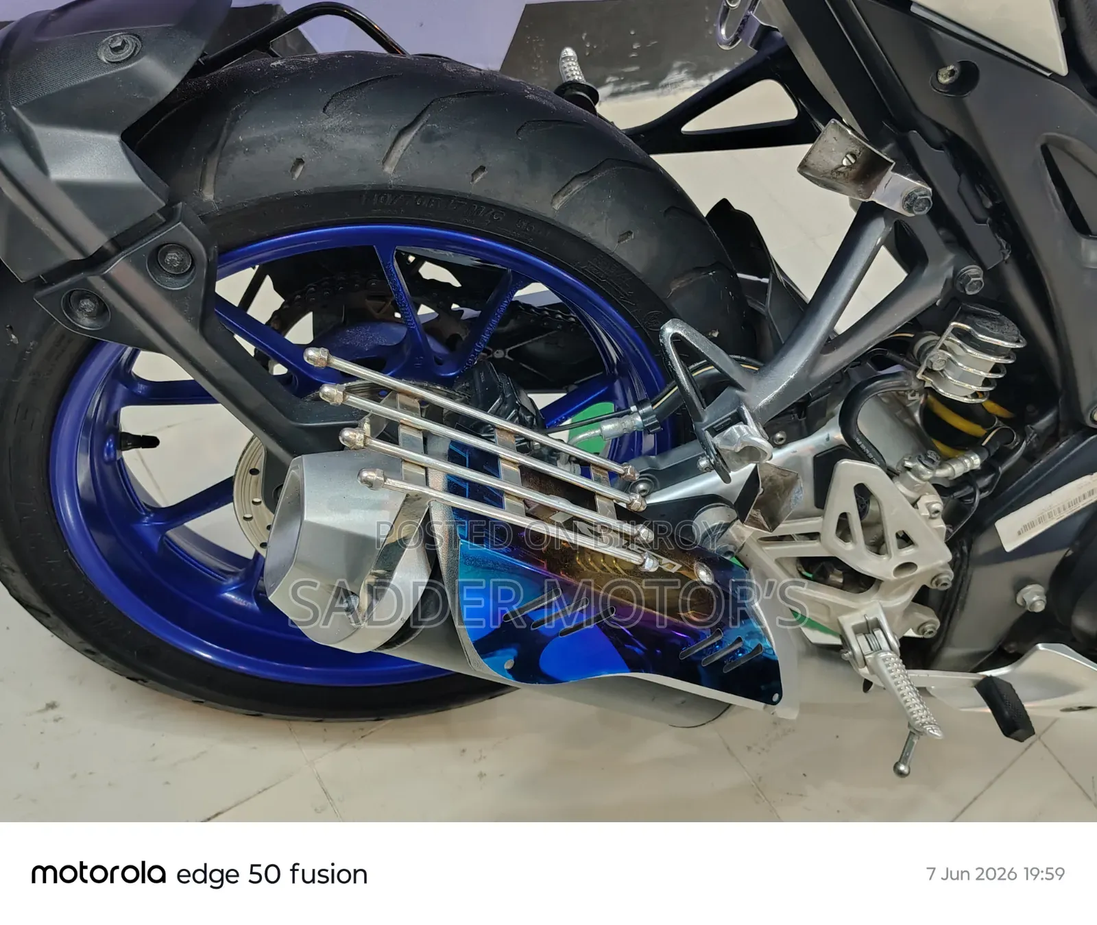 Yamaha R15M 2023 Silver