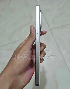 iQOO Z10 256 GB White