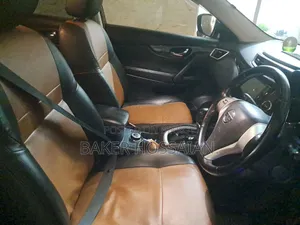 Nissan X-Trail 2016 Maroon