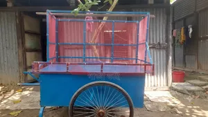 একটি ব্যবসা করার ভ্যান গাড়ি বিক্রি করা হবে।