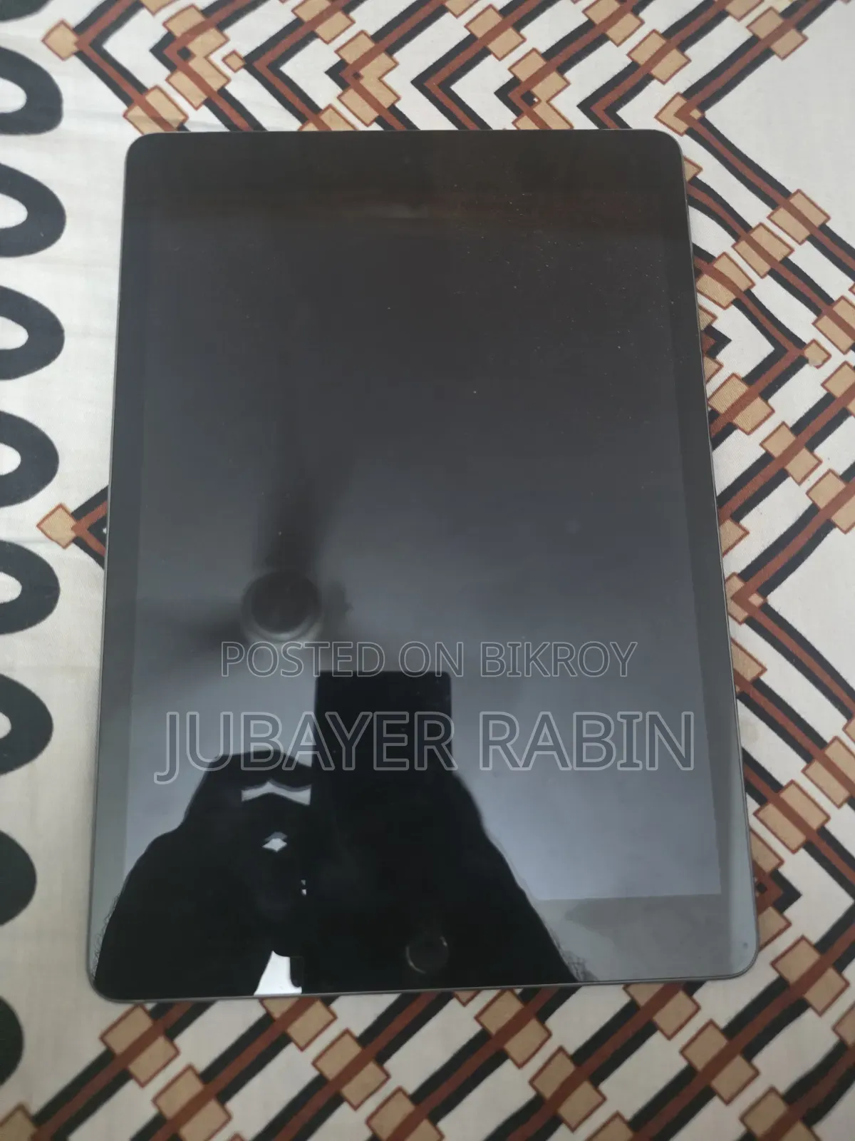 Apple iPad Air (2022) 16 GB Gray
