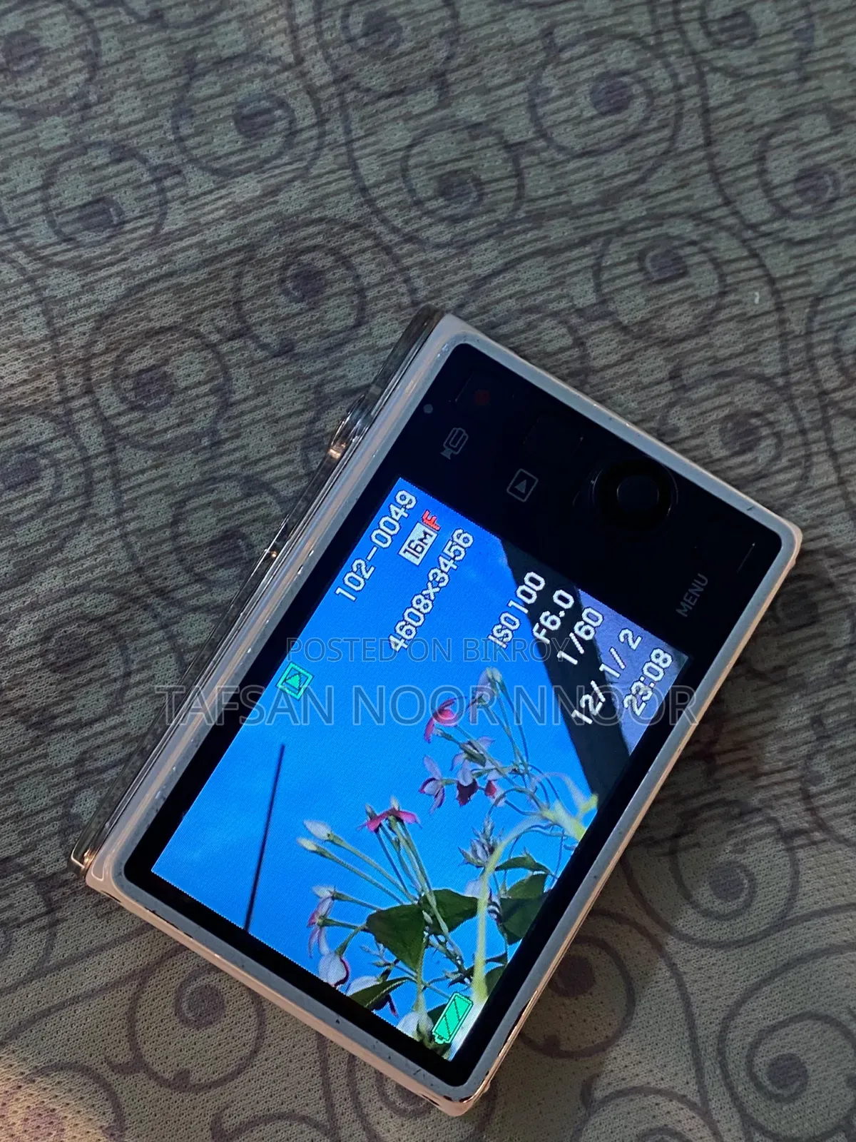 Casio Exilim EX-JE10