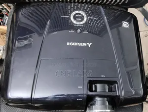 Mitsubishi HD7800D Full HD Projector