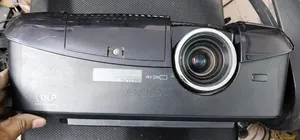 Mitsubishi HD7800D Full HD Projector