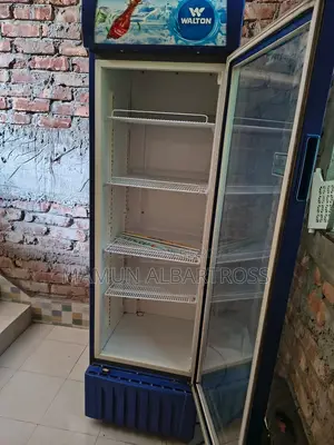 Walton Beverage Fridge 260 L