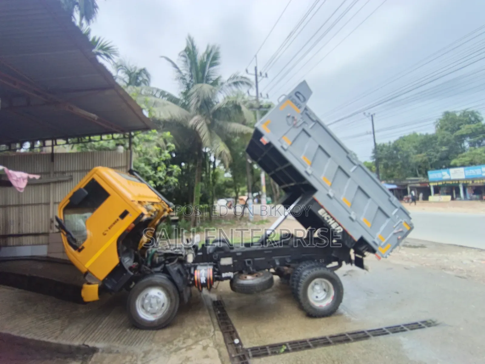 জরুরি বিক্রয় হবে: Eicher Pro 1080XPT Tipper Truck