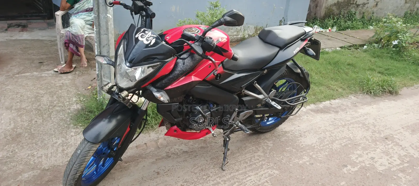 Bajaj Pulsar NS 160 2019 Red