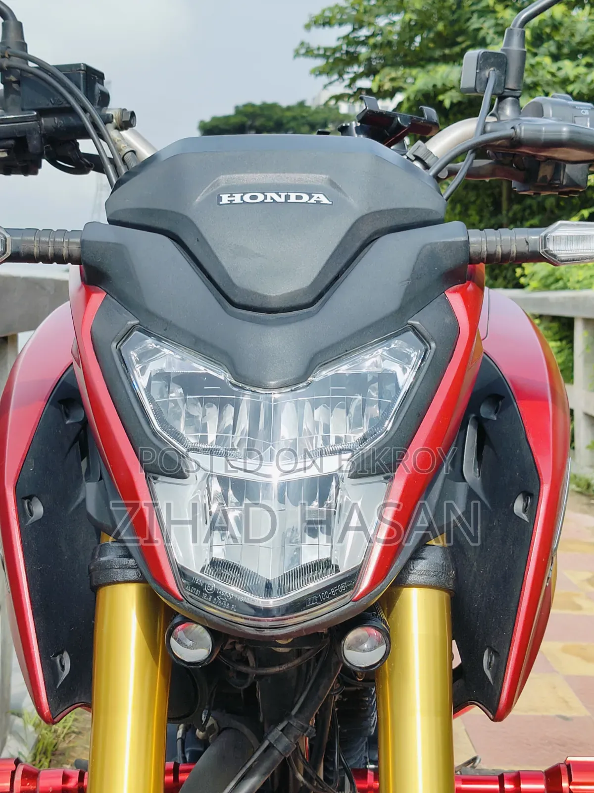 Honda Hornet 2.0 2024 Red