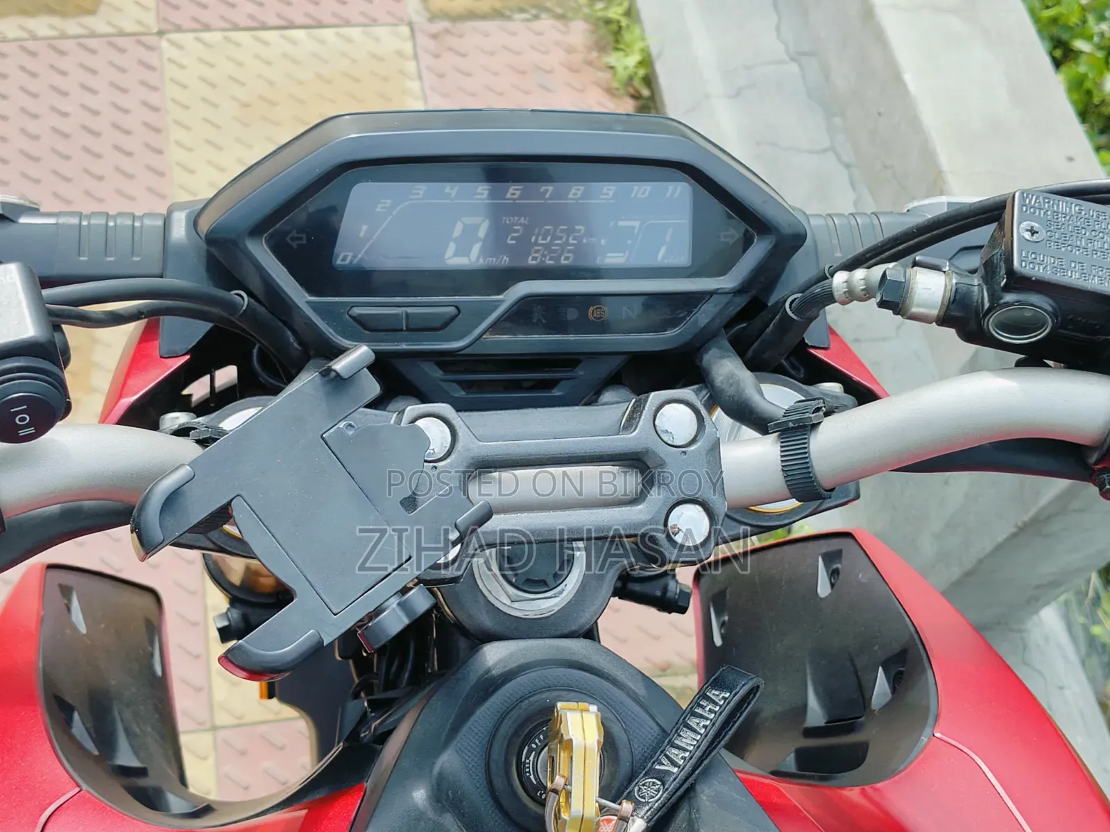 Honda Hornet 2.0 2024 Red