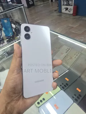 Samsung Galaxy A06 128 GB White