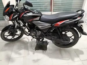 Bajaj Discover 125 2018 Black