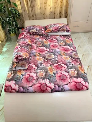 Pink Minimalistic Bed for Women (Queen Size)