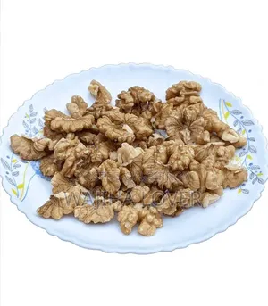 প্রিমিয়াম আখরোট (Walnut)
