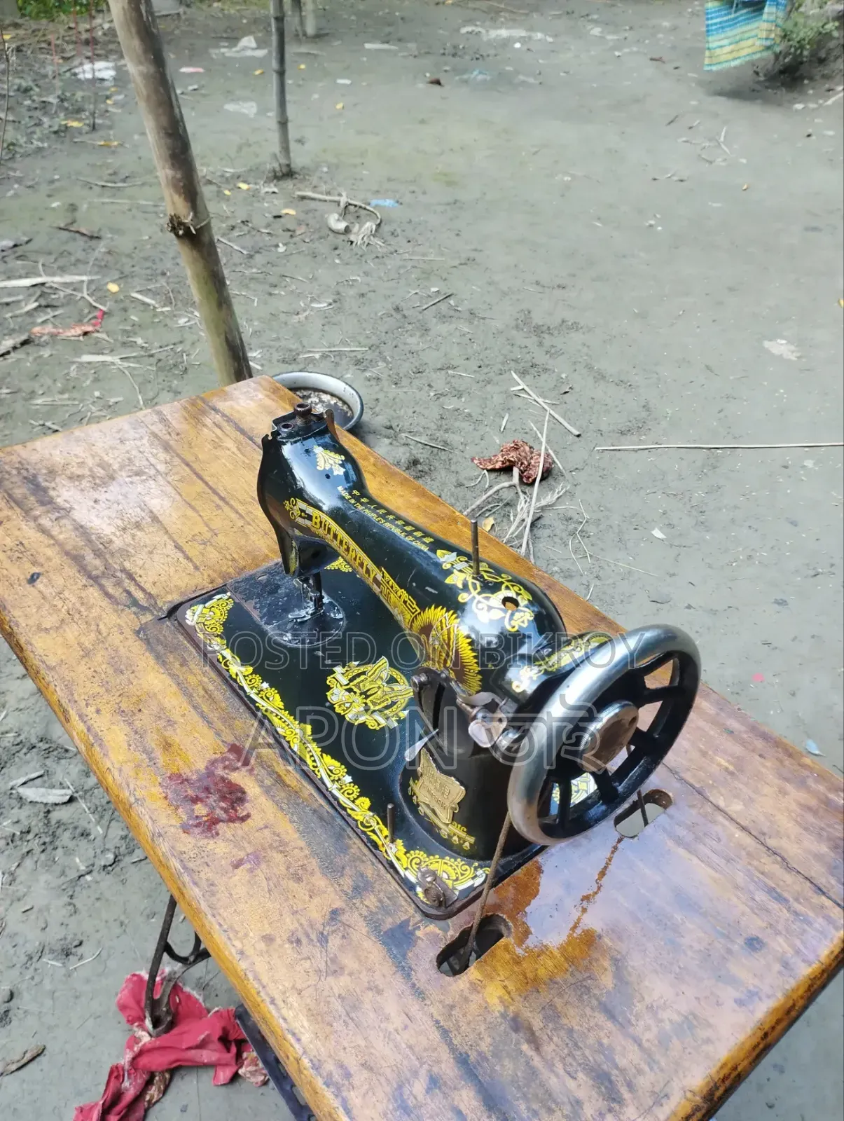 সেলাই মেশিন