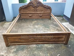কাঠের পালং
