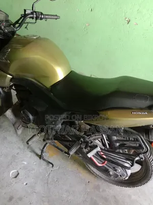 Honda CB 2014 Green