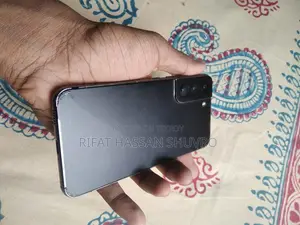 স্যামসাং গ্যালাক্সি এস২২ ৫জি ২৫৬ জিবি ব্ল্যাক