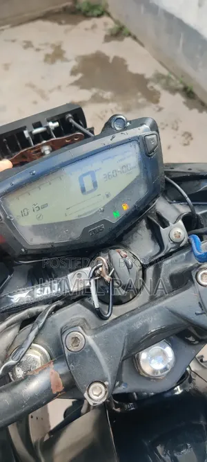TVS Apache 160 4V 2020 Black