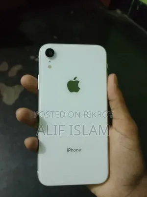 Apple iPhone XR 64 GB White