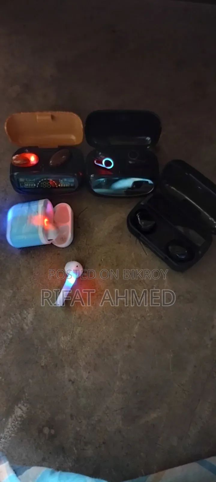 তিনটি ওকে ভালো কোয়ালিটির গান বাজে একটা একটু প্রবলেম