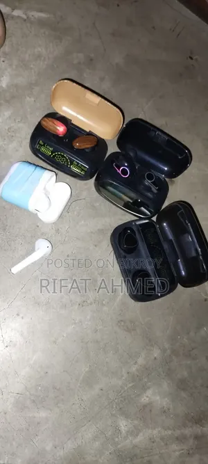 তিনটি ওকে ভালো কোয়ালিটির গান বাজে একটা একটু প্রবলেম