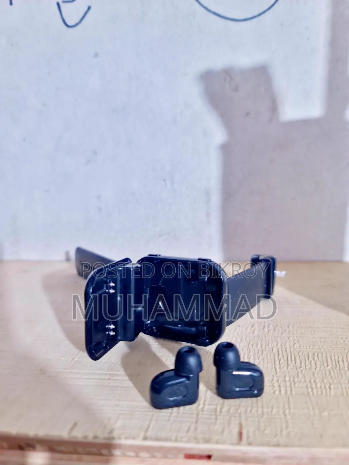 Model T1 Smart Watch 