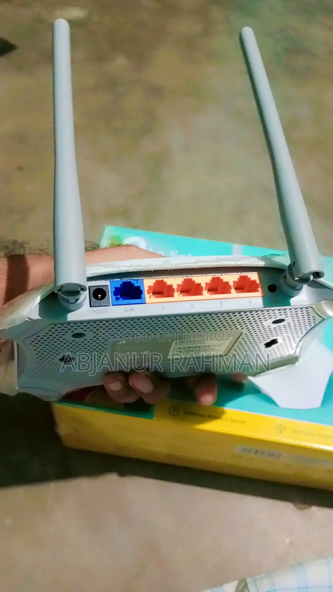 Tp Link Router 300 MBPS Wireless N Router.
