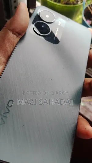 Vivo Y16 64 GB Blue
